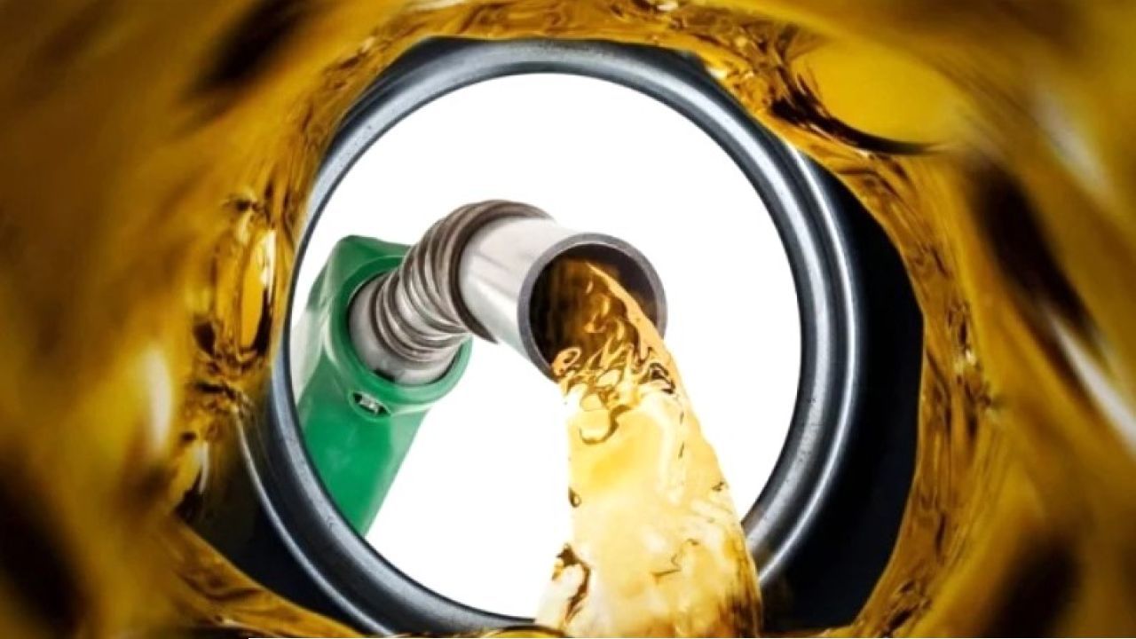 বিশ্ববাজারে টানা দুই দিন কমল জ্বালানি তেলের দাম