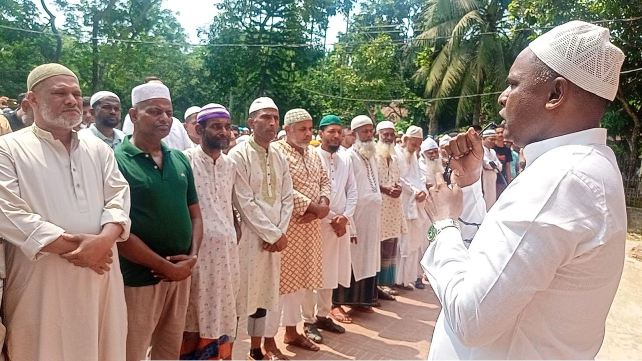 গৌরনদীতে সাবেক প্রকৌশলী মোঃ শাহনুর সরদারের দাফন সম্পন্ন