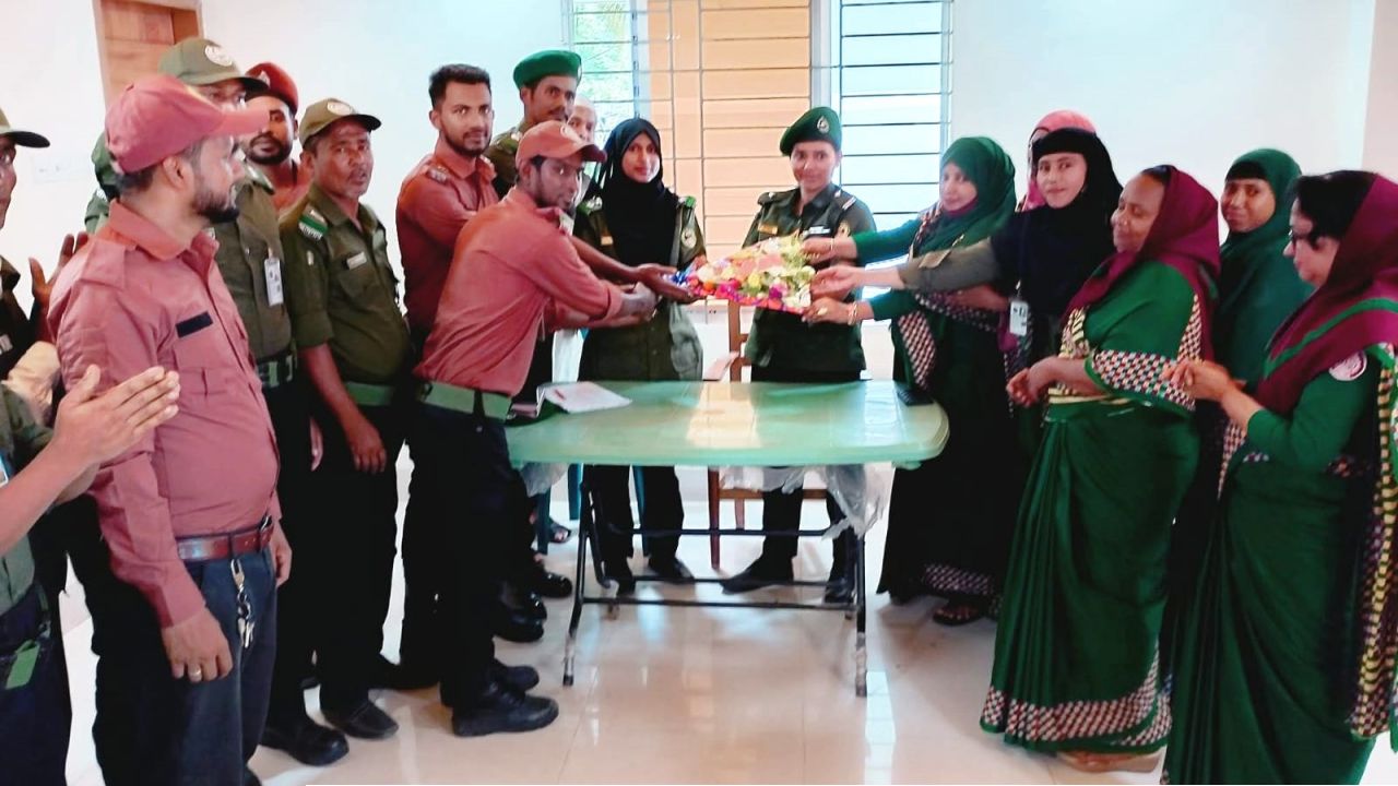 গৌরনদীতে নবাগত উপজেলা আনসার ও ভিডিপি কর্মকর্তার যোগদান