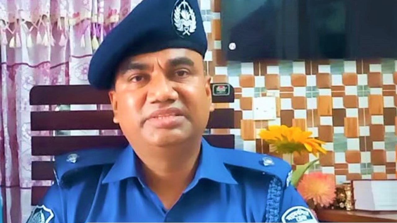 পুলিশের চাকরি ওয়ান কাইন্ড অব বিজনেস’ মন্তব্যে বিতর্ক, ওসি প্রত্যাহার