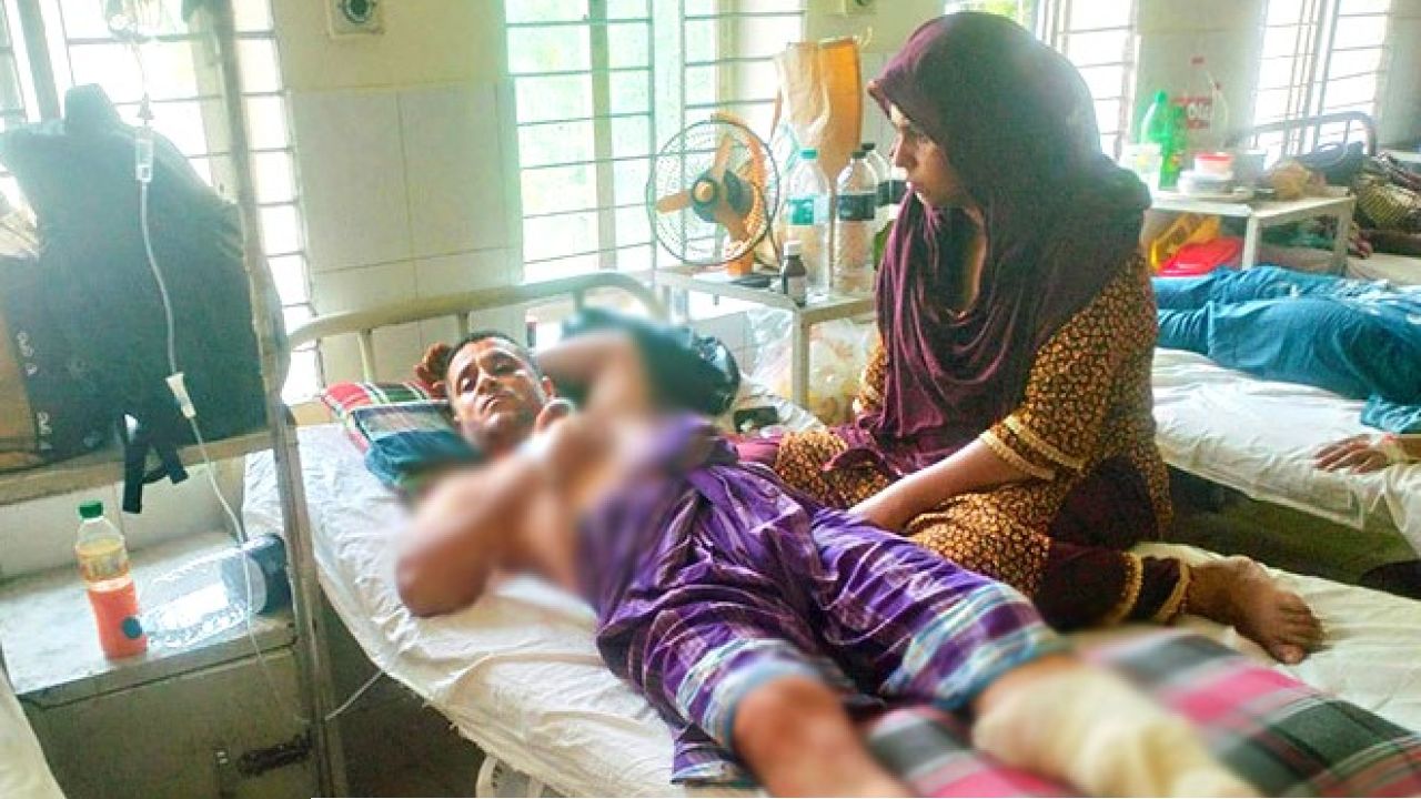 চাঁদা না দেওয়ায় মুক্তিযোদ্ধা পরিবারের ওপর হামলা
